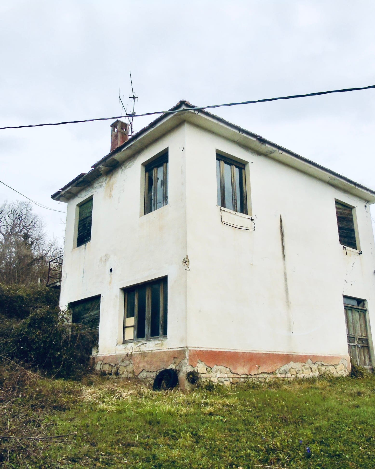 Monte San Martino (FM) — Casolare 1 — stato di fatto prima dei lavori (4)